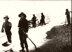  Gold Minning Alaska 1895 