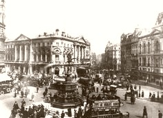 Piccadilly Circus 1930