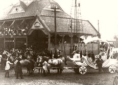 The Royal Chariot During Mardi Gras 1907